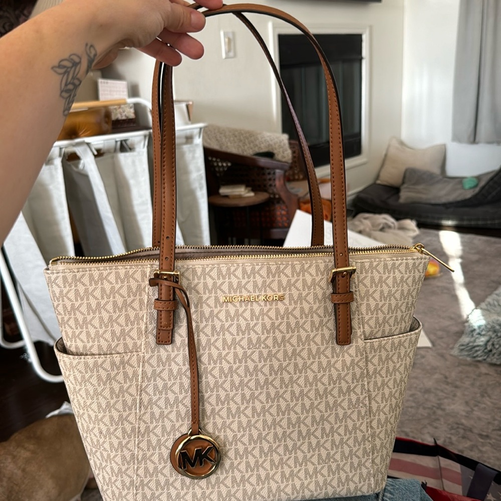 Michael Kors purse